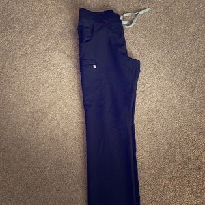 Figs Kade pants (small tall) & Casma top (medium)